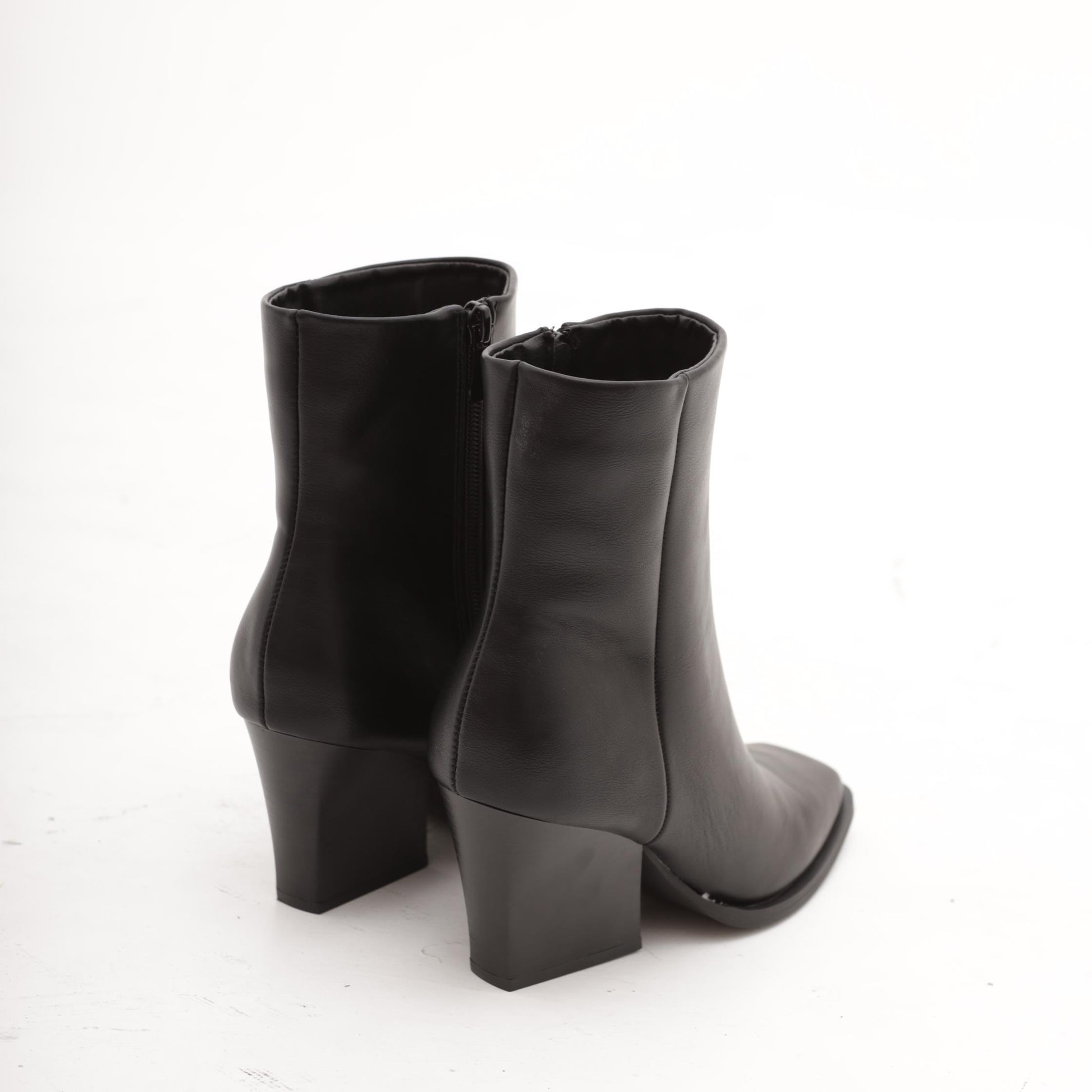 CAMPEROS BASSO PUNTA QUADRA NERO 