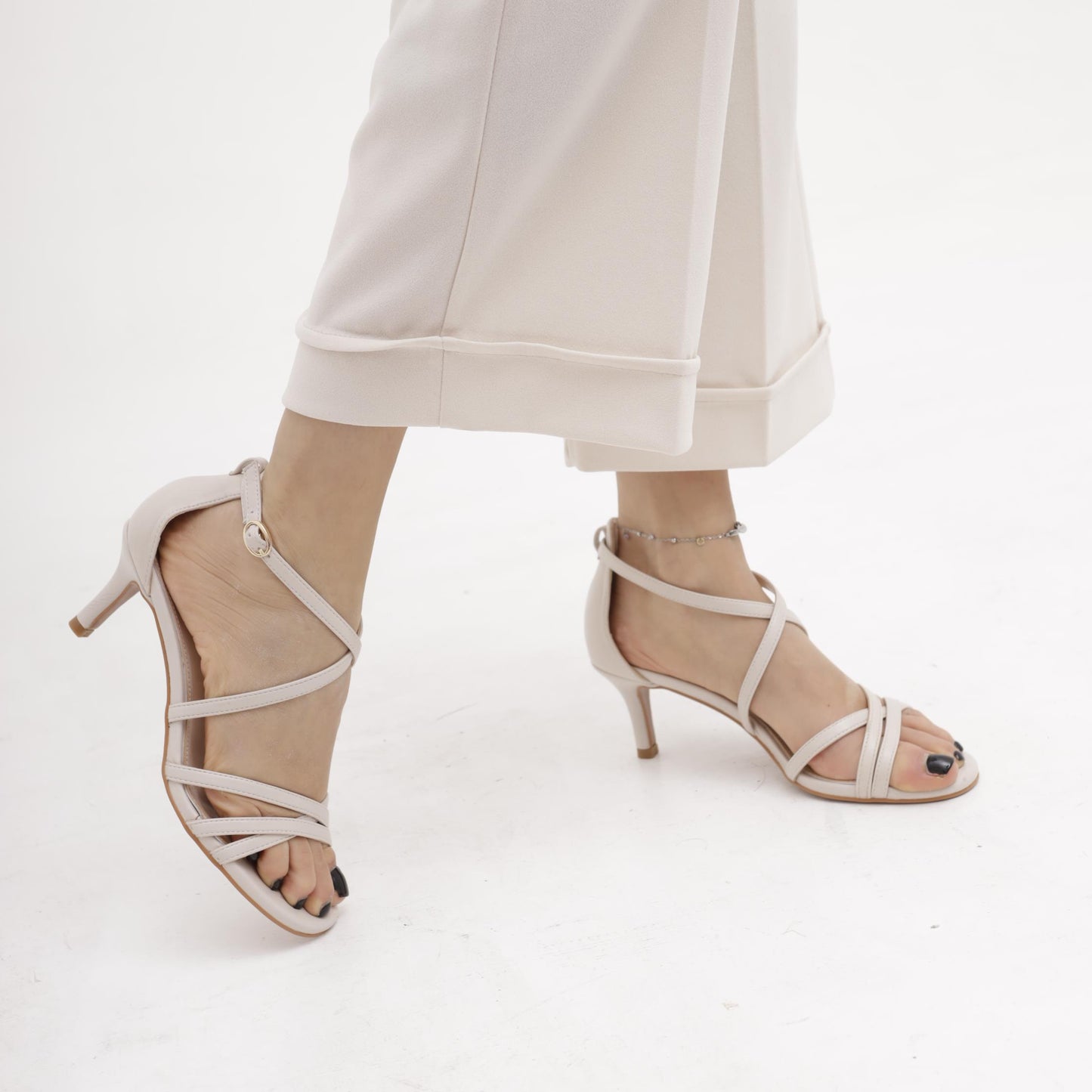 SANDALO FASCETTE INCROCIATE PANNA 