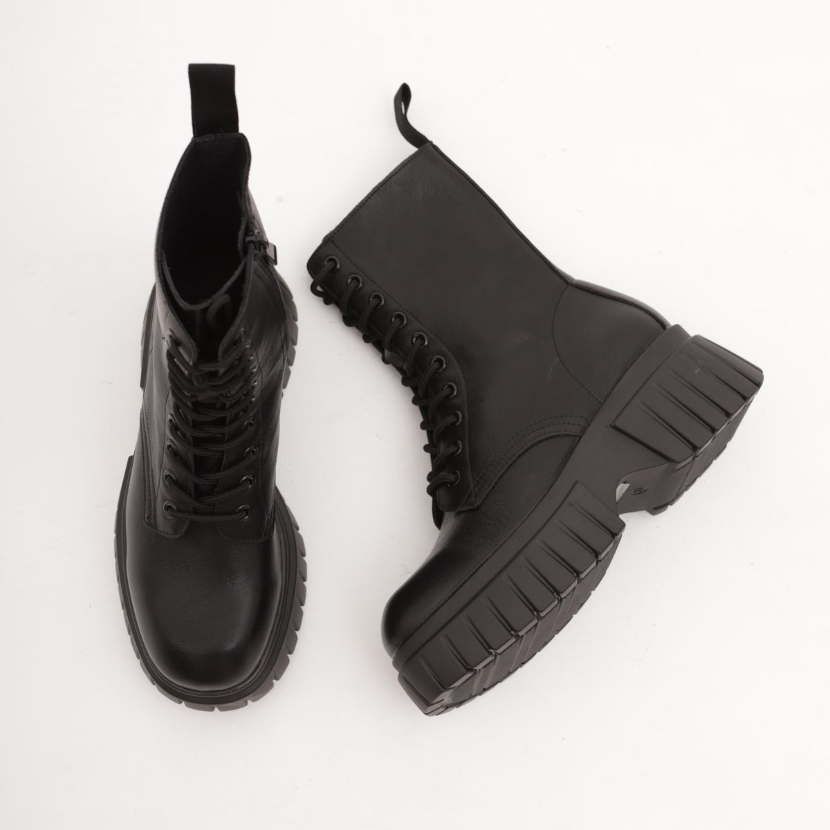 ANFIBIO 10 BUCHI PLATFORM NERO 