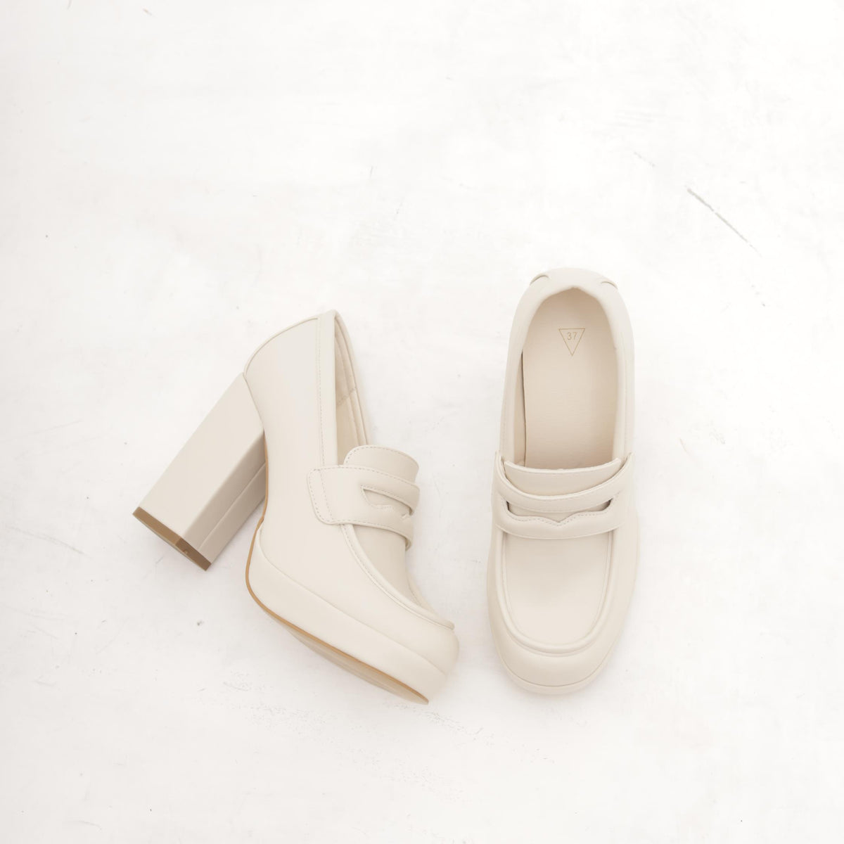 MOCASSINO TACCO ALTO BEIGE 