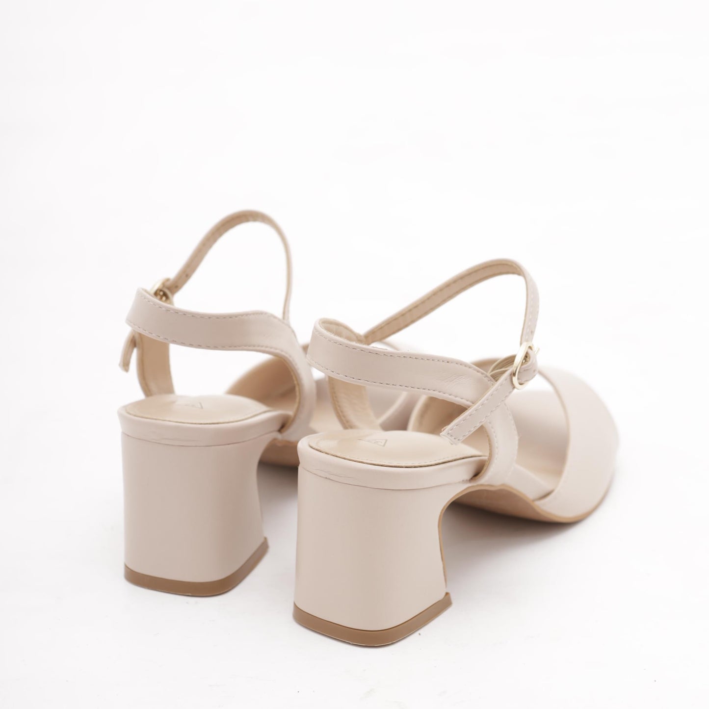 SANDALO TACCO FASCIA E CINTURINO NUDE 