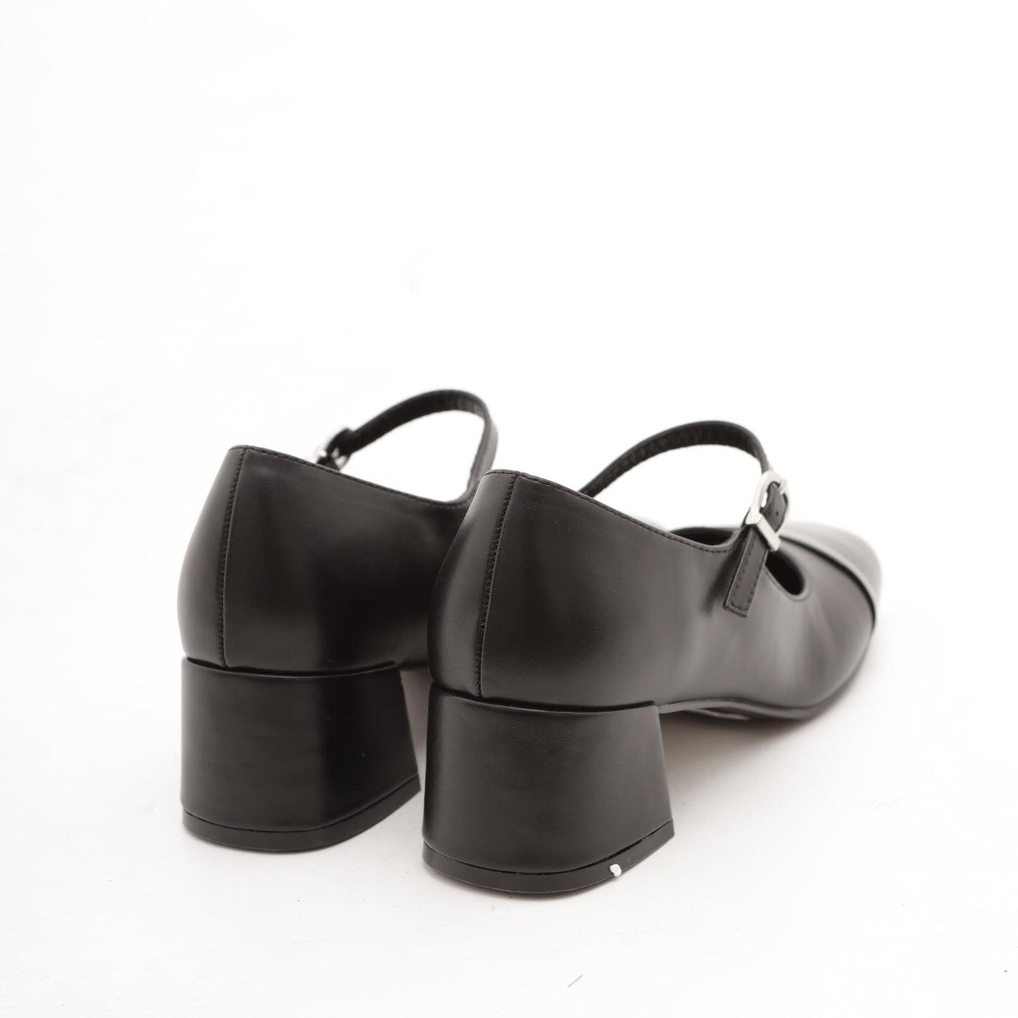 MARY JANE PUNTALE 1 CINTURINO NERO MP8002PUNE CHOCOLA