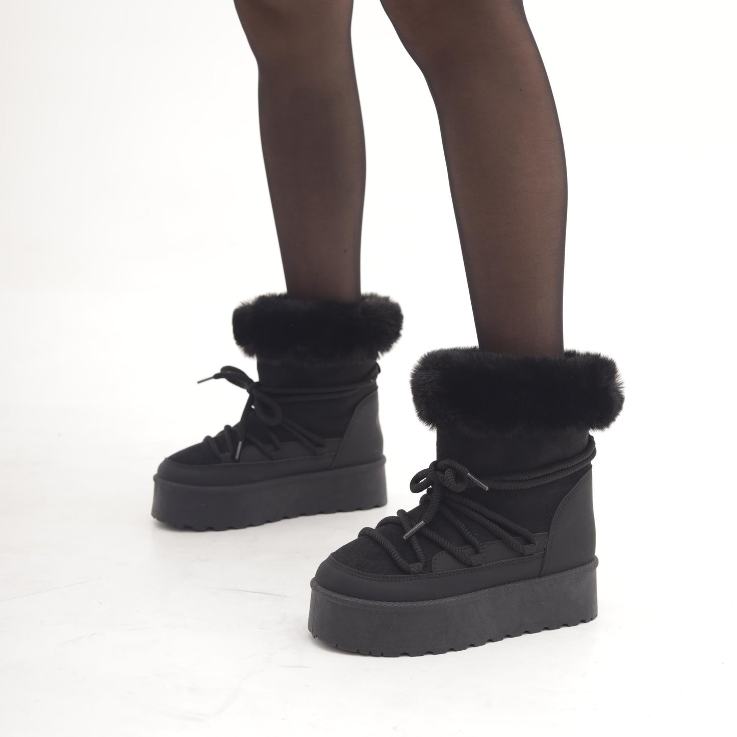 STIVALETTO MAMMUT LACCI NERO 