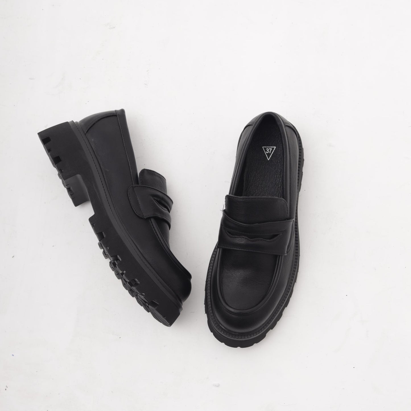 MOCASSINO SUOLA ALTA NERO MP621PUNERO CHOCOLA