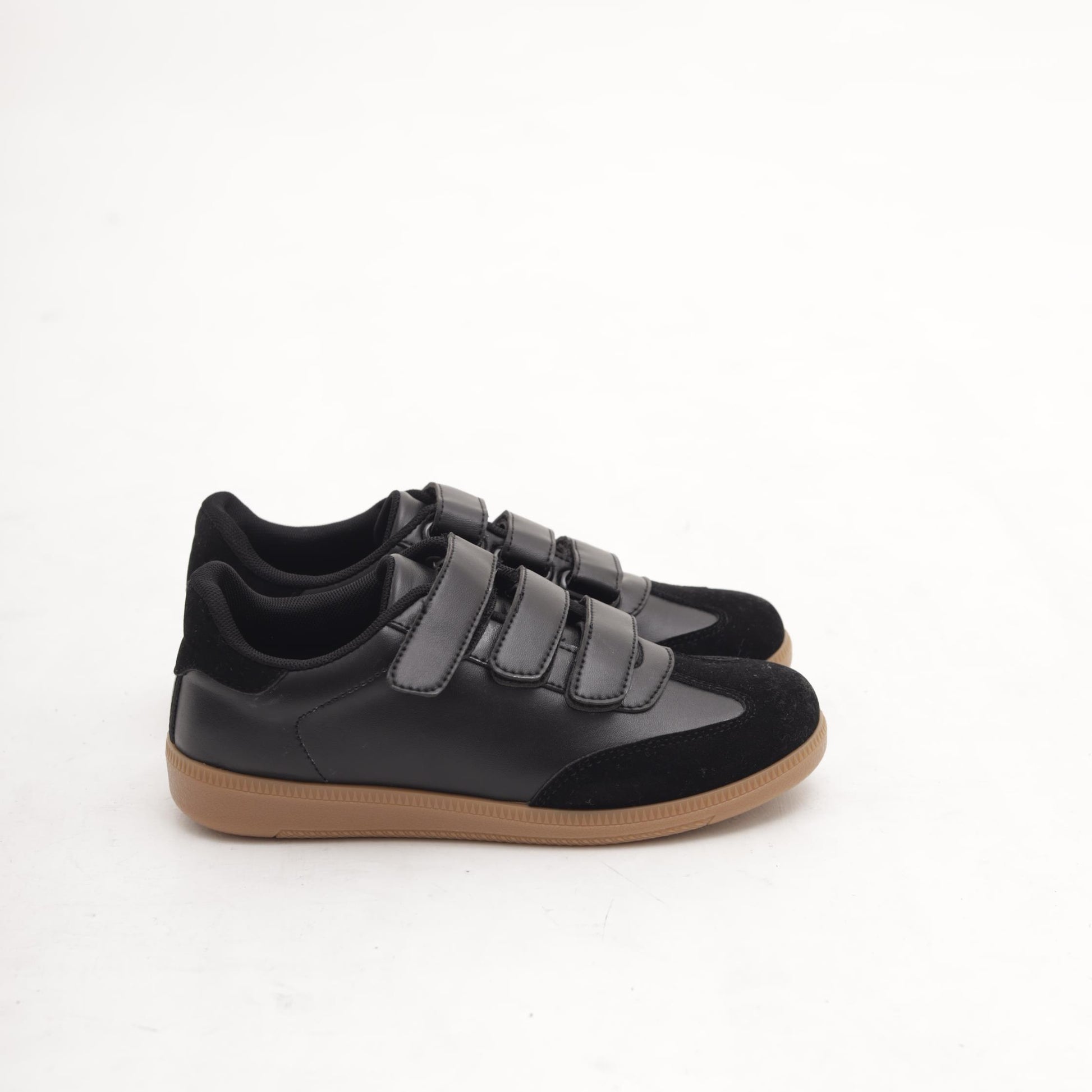 SNEAKERS FLAT STRAPPO NERO MP902-4PUNE CHOCOLA