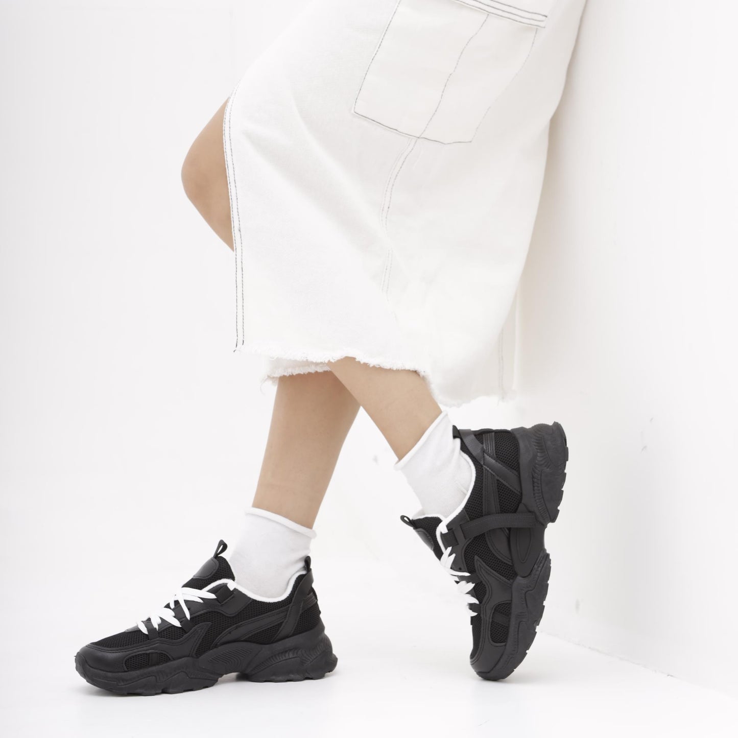 SNEAKERS TRACK NERO<BR/> 