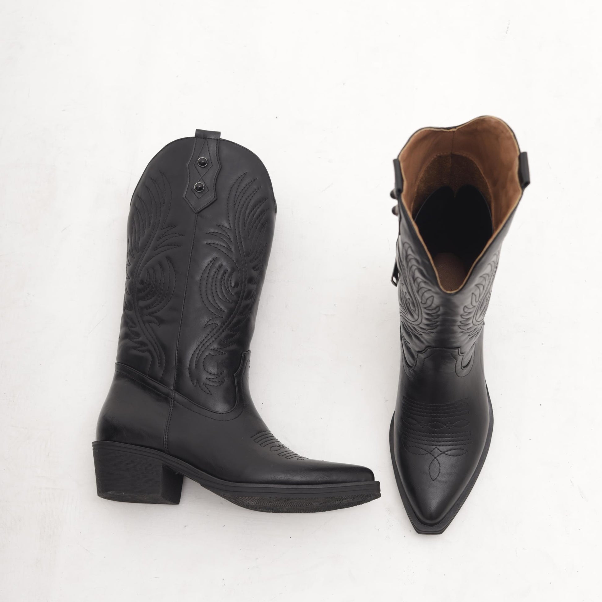 STIVALE CAMPEROS RICAMO NERO MP2737-2PUNERO CHOCOLA