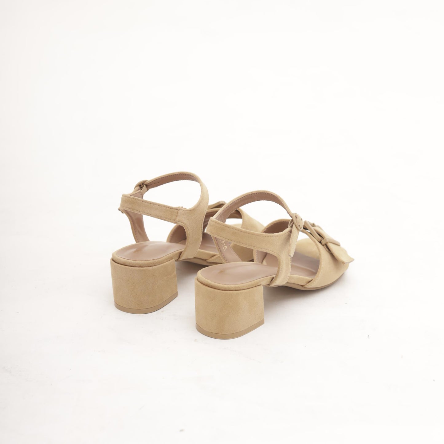 SANDALO FIBBIA CAMEL 