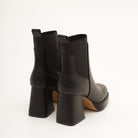 STIVALETTO ELASTICO E PLATEAU NERO 
