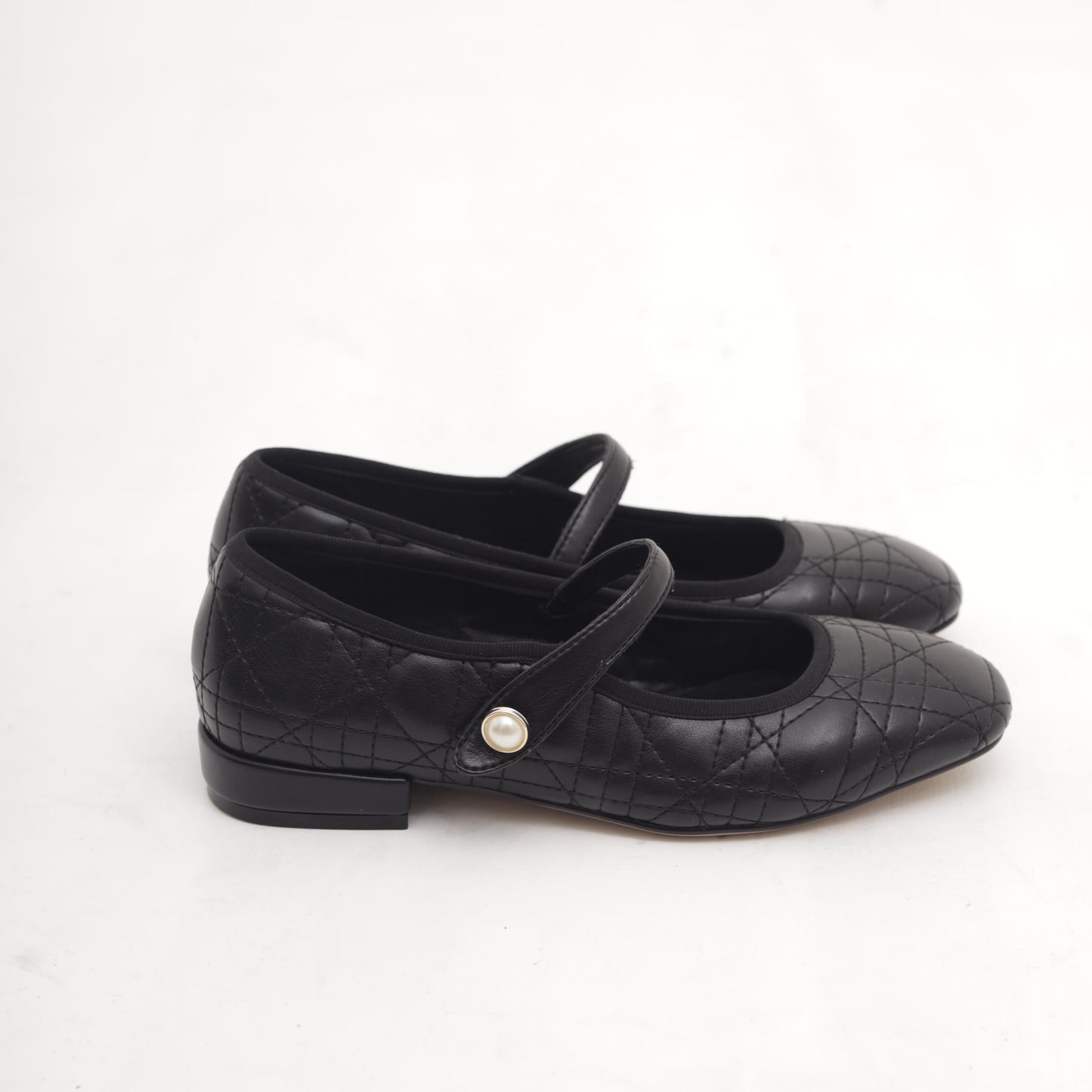 MARY JANE FLAT TRAPUNTATA NERO MP2716-2PUNE CHOCOLA