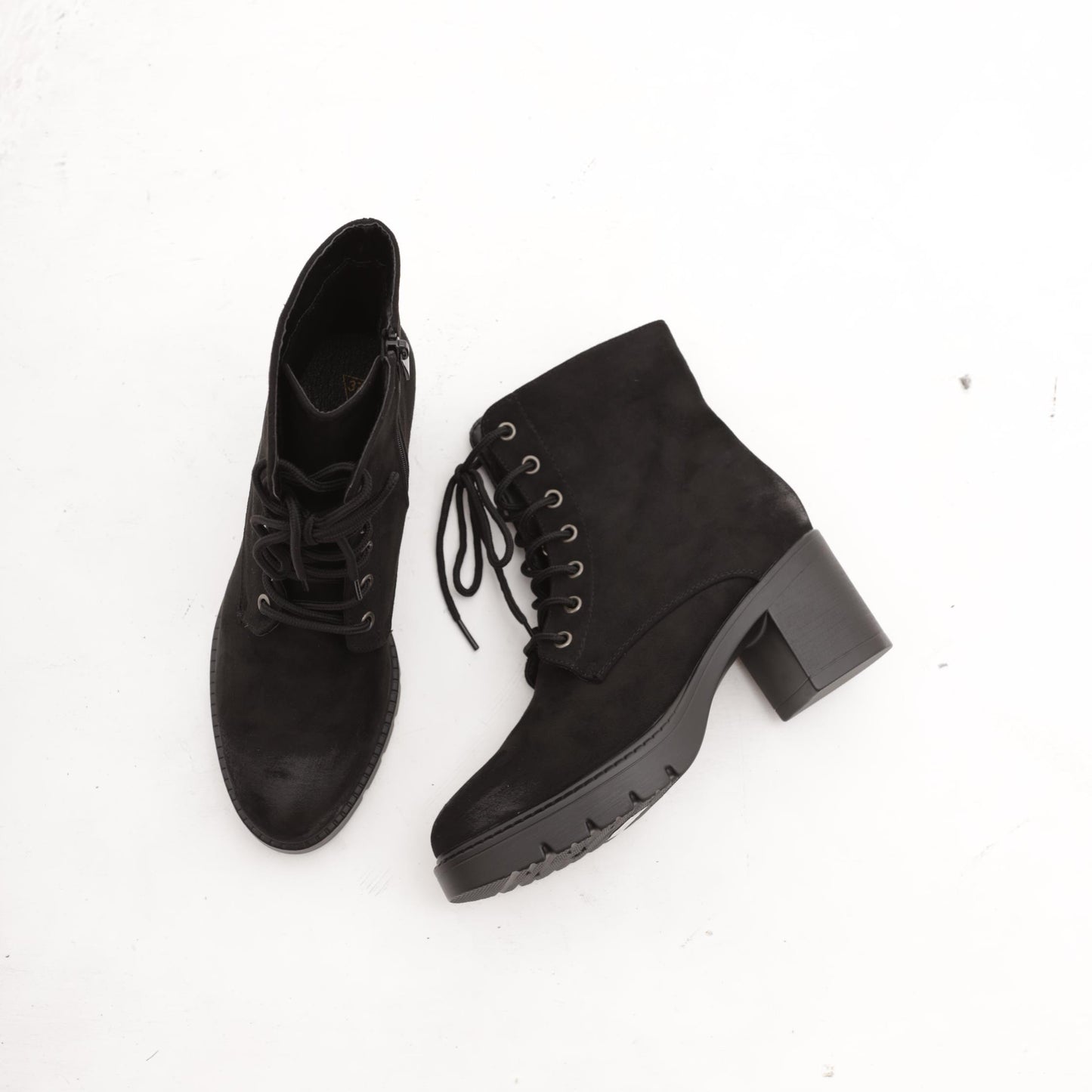 STIVALETTO ALLACCIATO BASSO NERO 