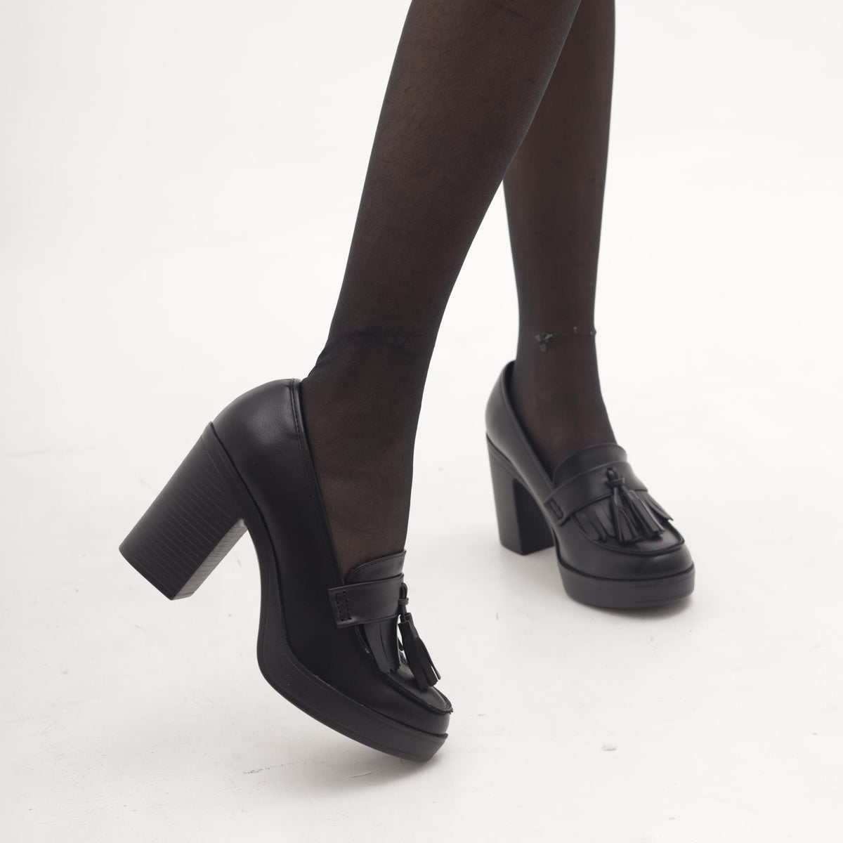 MOCASSINO TACCO NAPPINE NERO 