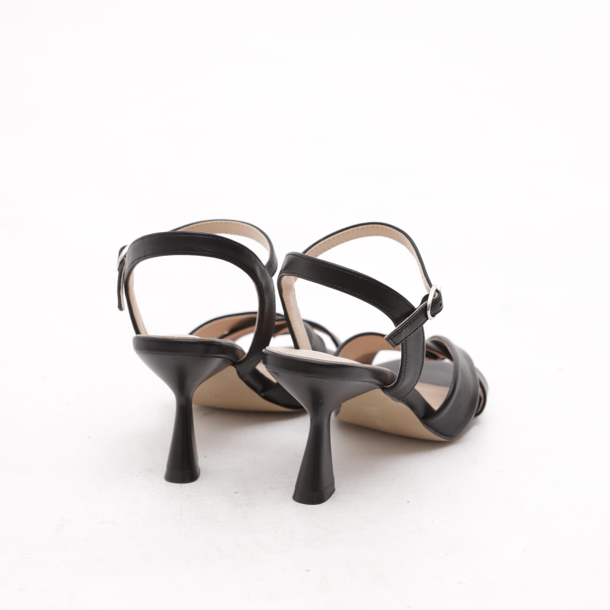 SANDALO CON INCROCIO V NERO 