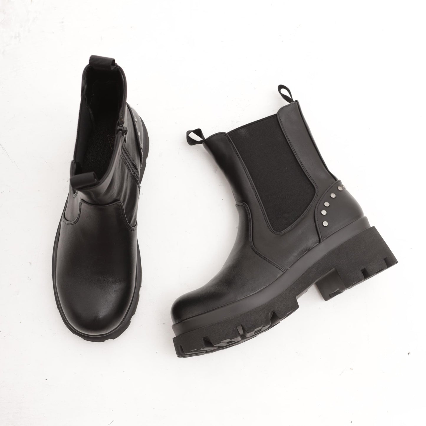STIVALETTO ELASTICO BORCHIE NERO 