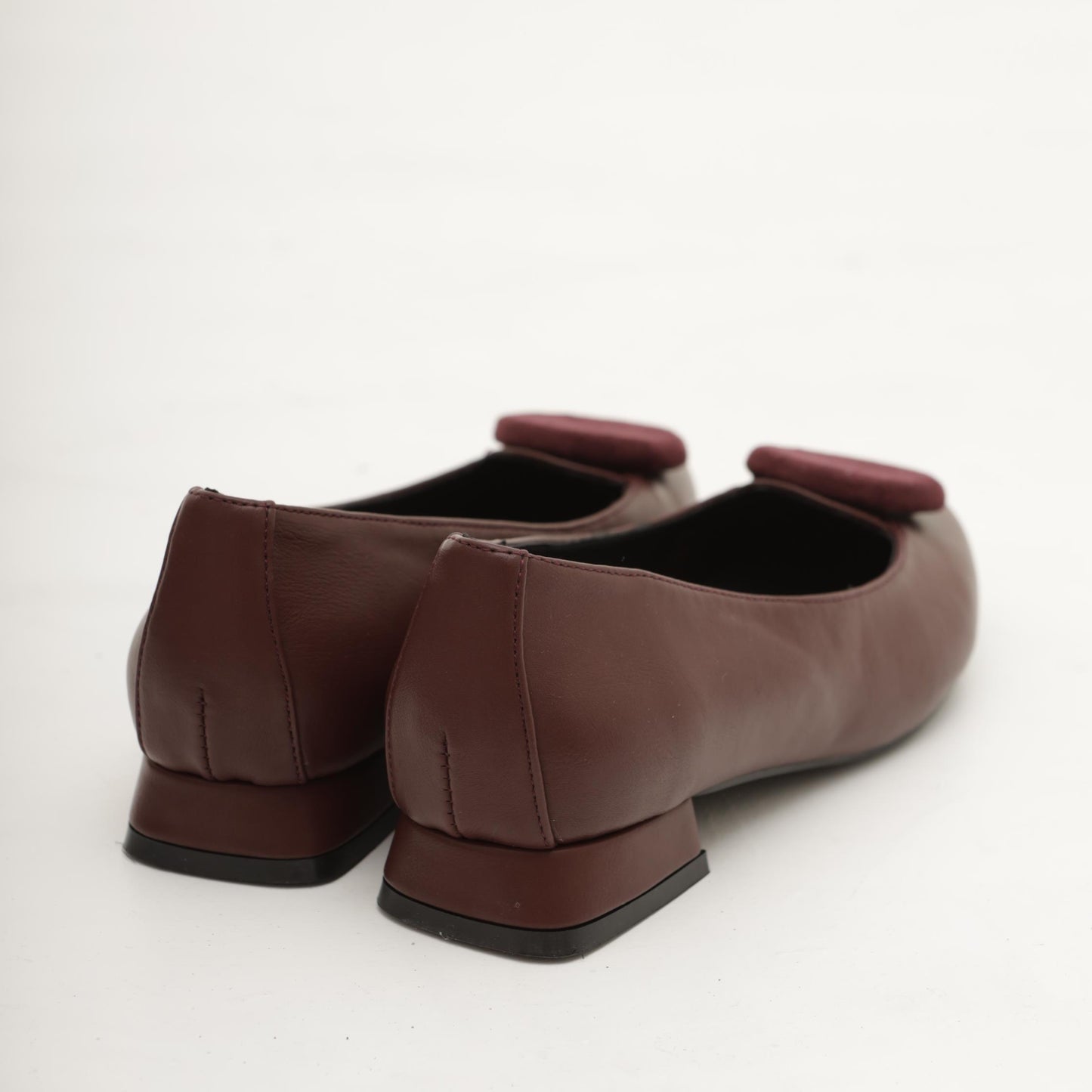 DECOLLETE' FLAT CIRCLE BORDEAUX 