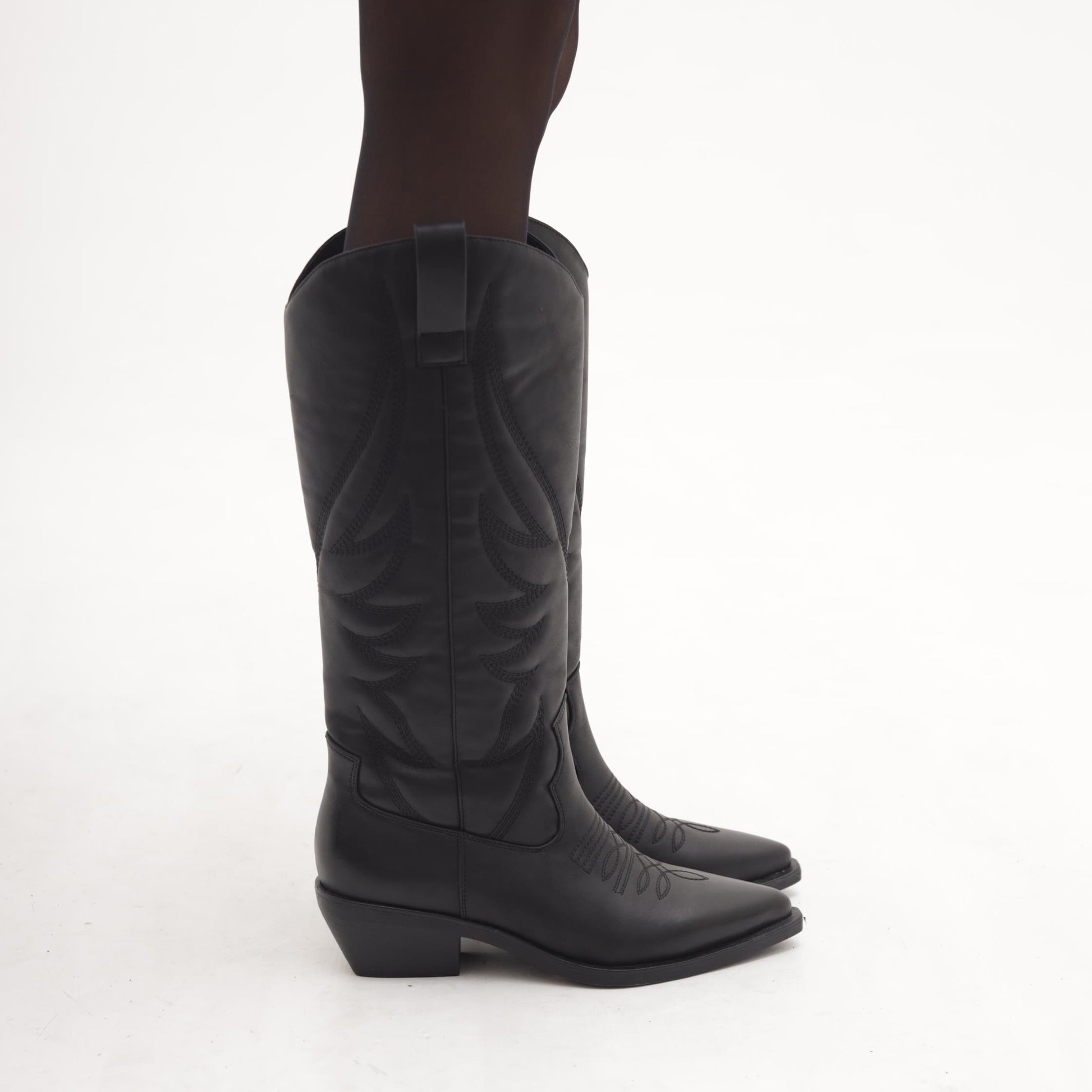 STIVALE CAMPEROS RICAMO NERO MP2702-3PUNE CHOCOLA