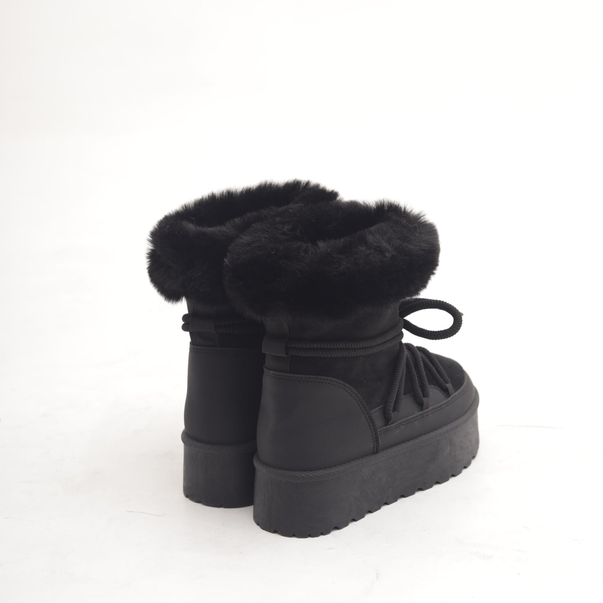 STIVALETTO MAMMUT LACCI NERO 
