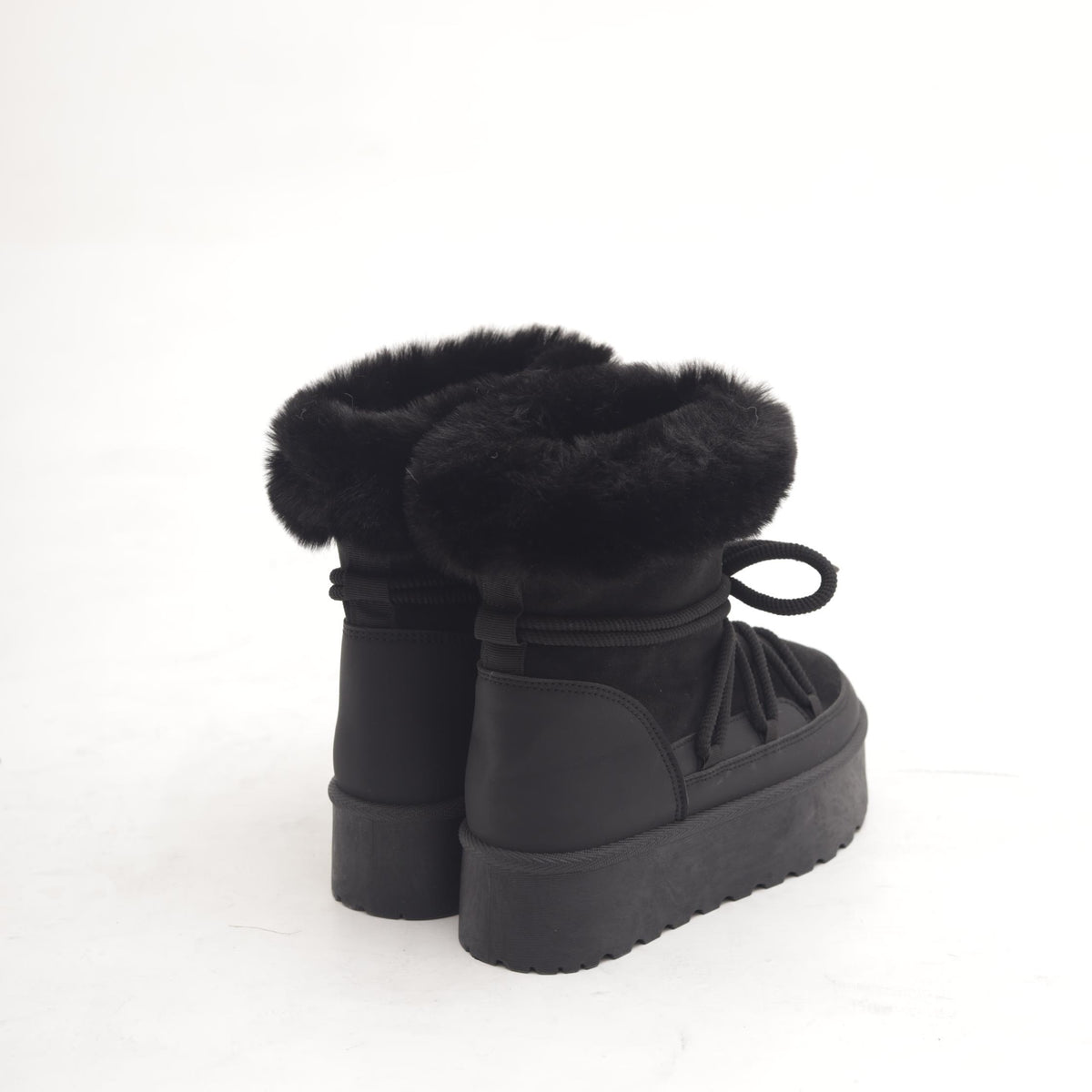 STIVALETTO MAMMUT LACCI NERO 