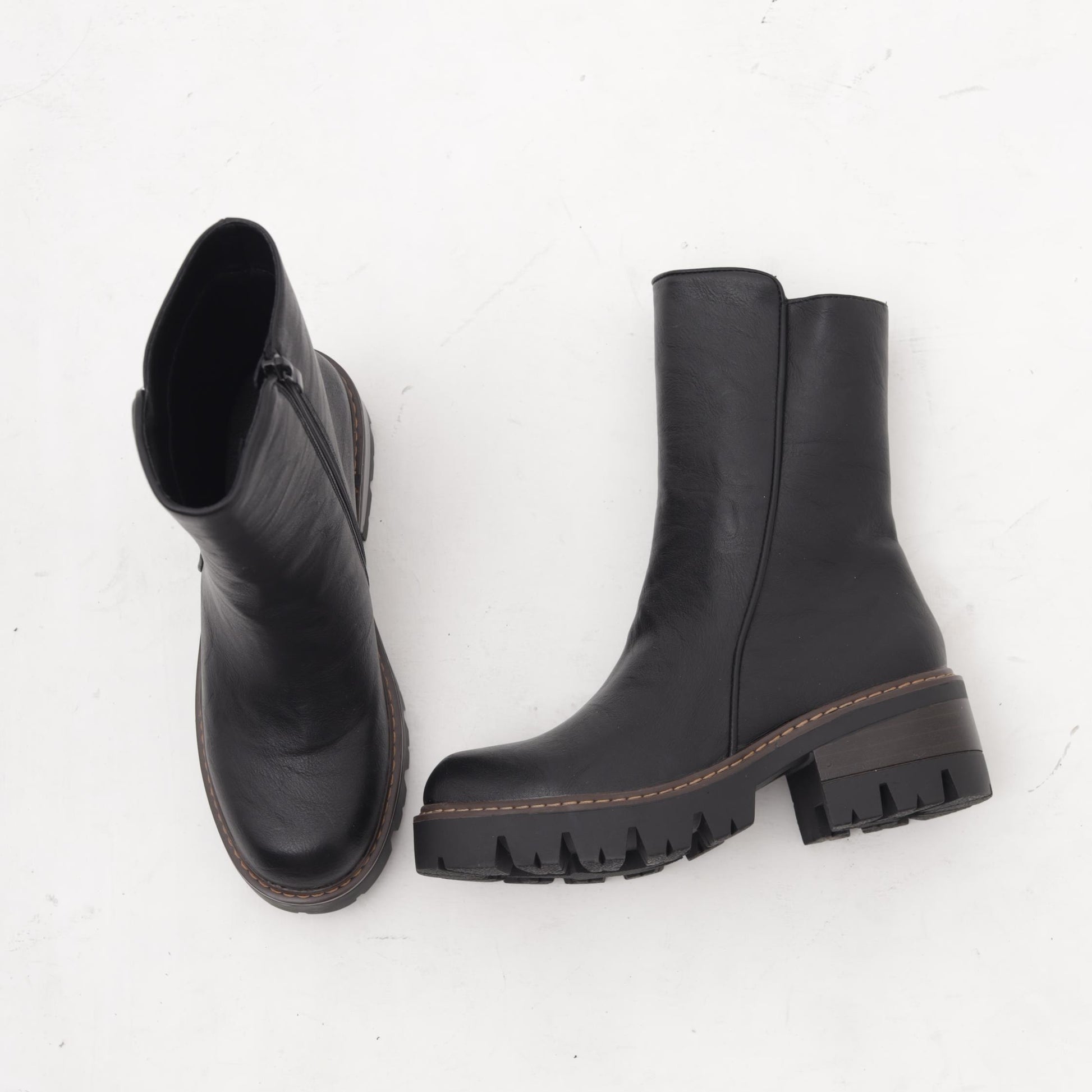 STIVALETTO LISCIO NERO MP652-2PUNERO CHOCOLA