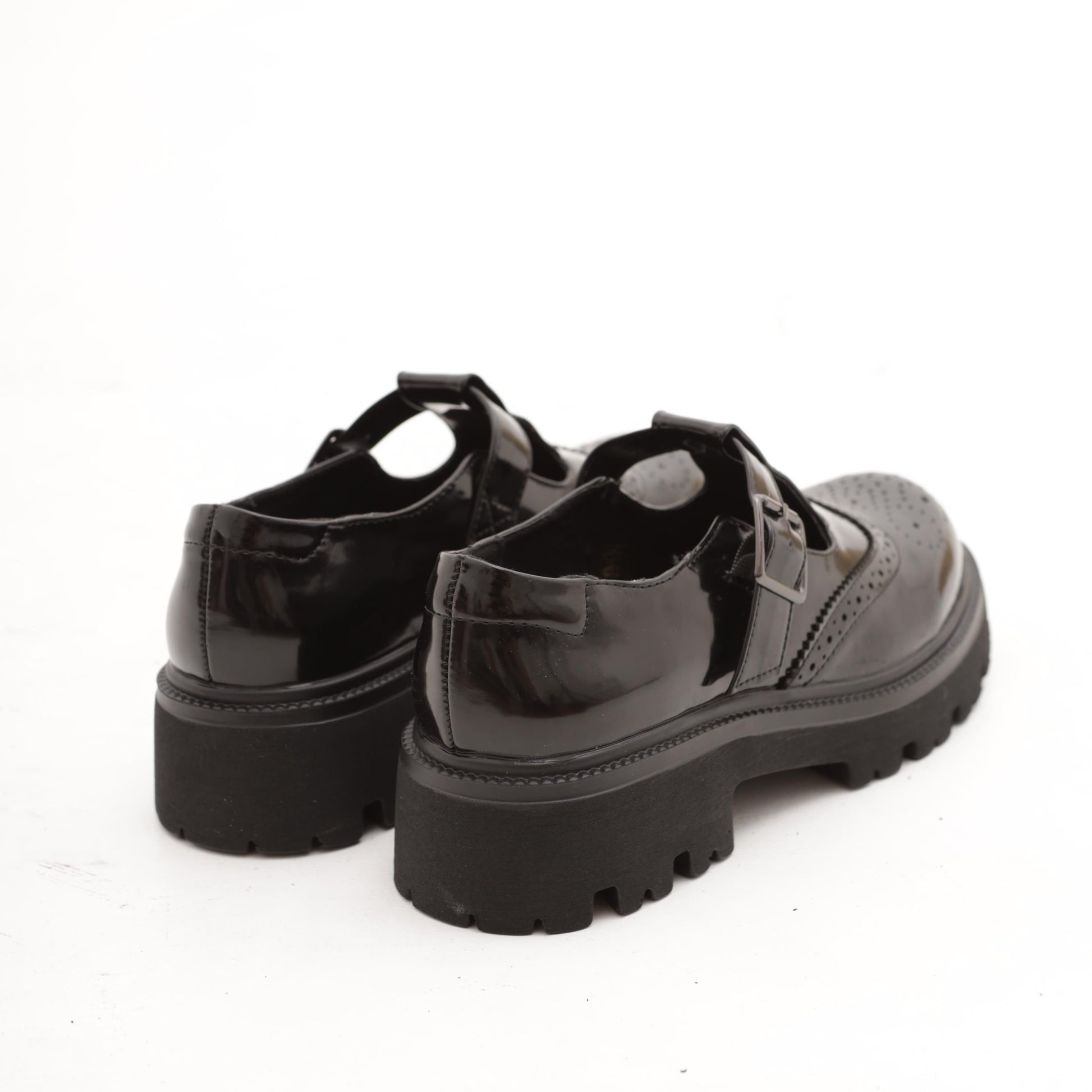 T-BAR FLAT INGLESINA NERO MP621-7WVENE CHOCOLA